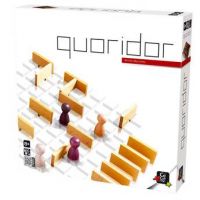 Quoridor classic es un juego de mesa de estrategia